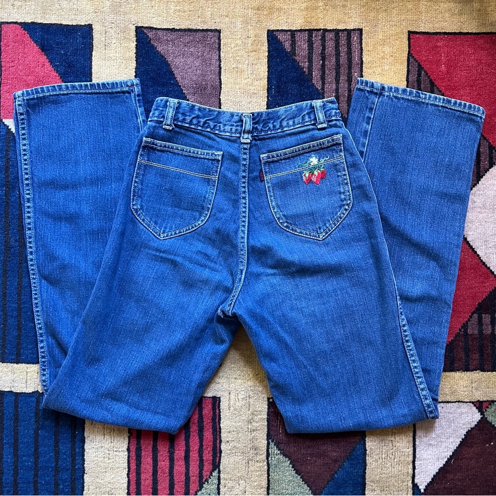 Vintage 70s Levi’s strawberry embroidered jeans